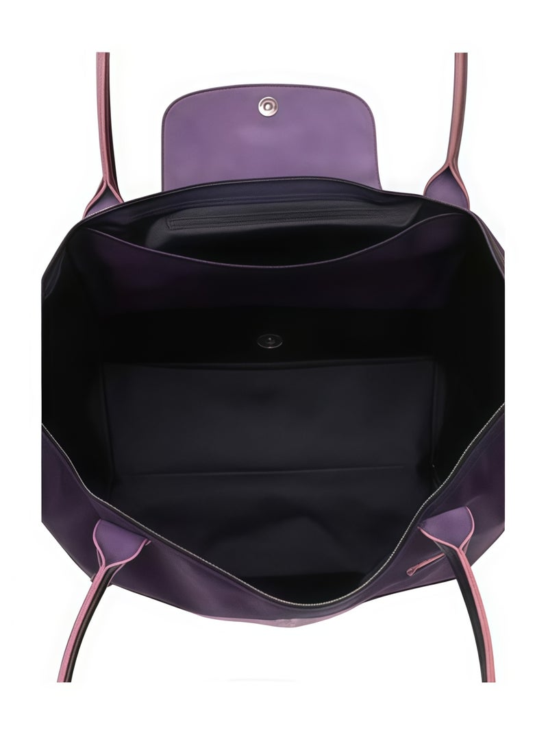 لونج شامب شنطة يد متوسطة متعددة الاستخدامات من لونشامب للنساء، حقيبة تسوق، حقيبة كتف، حقيبة يد صديقة للبيئة باللون البنفسجي - Image 4